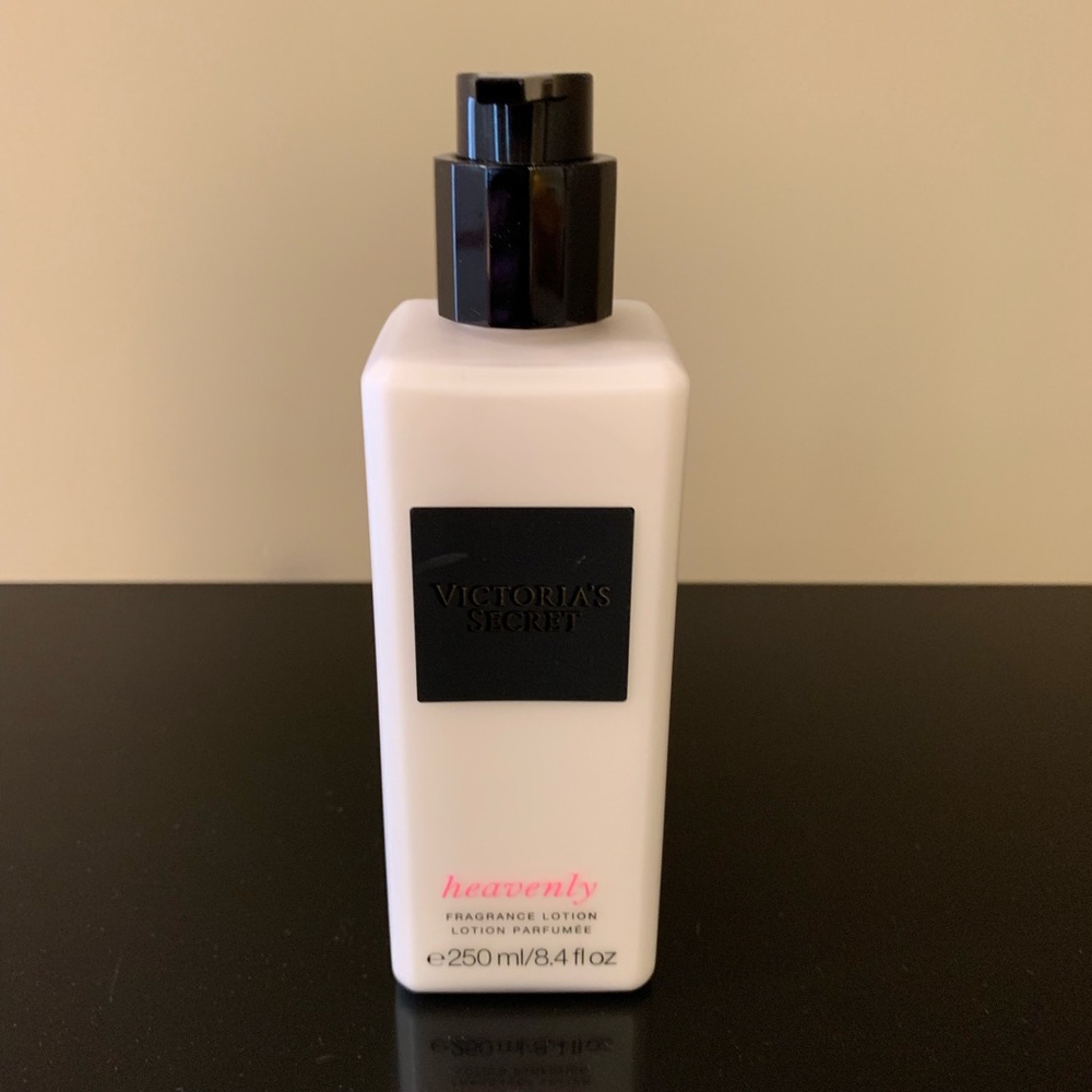 VICTORIA’S SECRET Heavenly Fragrance Lotion